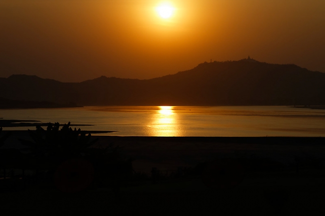 Pagan-coucher de soleil-002